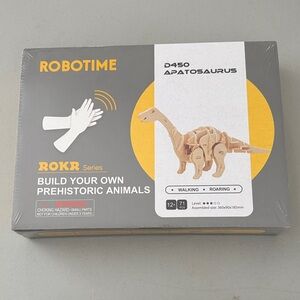 NEW Robotime Wooden Apatosaurus Model Kit - Tan